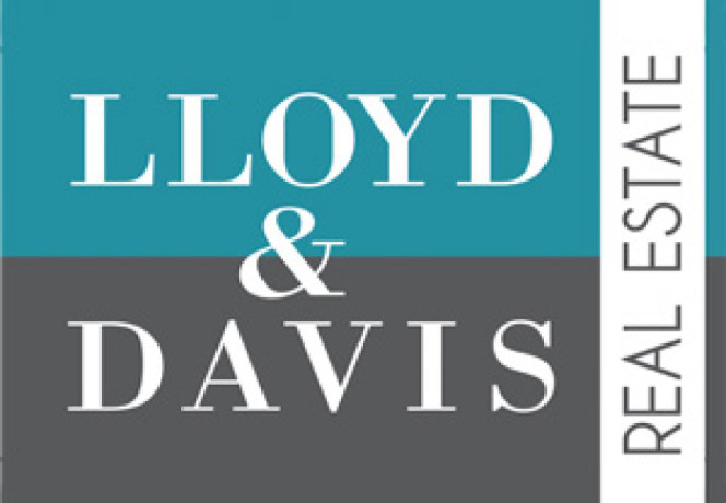 Llyod & Davis